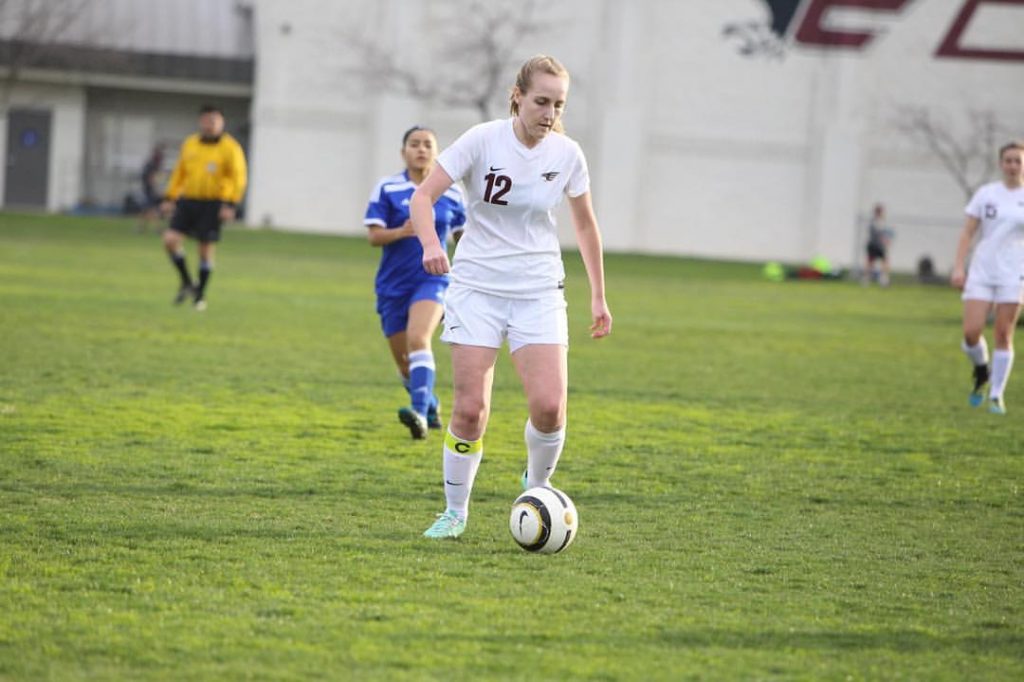 Encouragement characterizes Julianna Rosik on the pitch