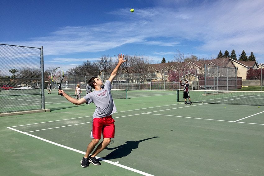 Toss and serve