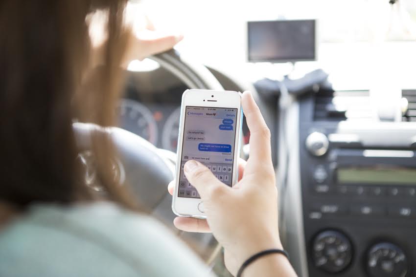 Distracted Driving Month reveals new statistics, warns drivers