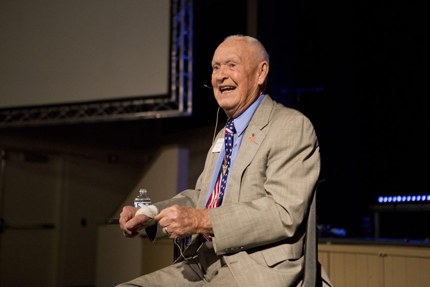 Iconic voice of Yakky Doodle speaks to FC student body