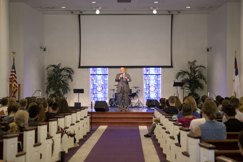 Mark Whitacre charges students to lead lives of significance