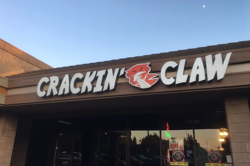 Crackin’ Crab Claw specializes in Louisiana style dishes