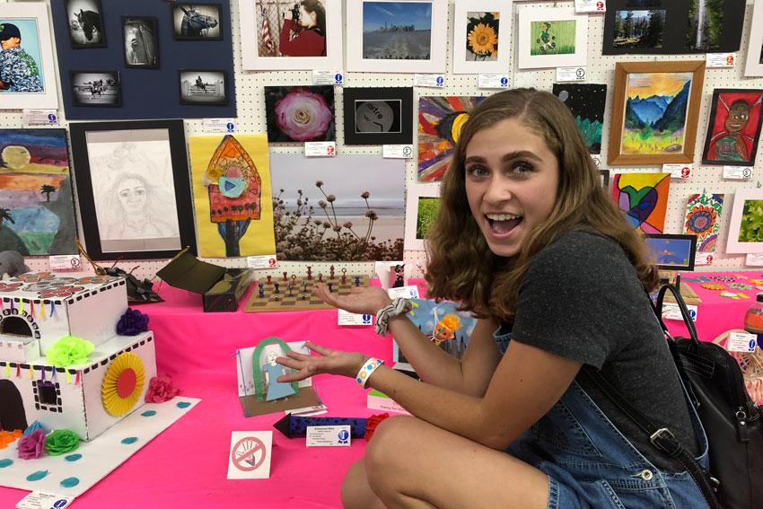 Clem receives 3 blue ribbons at Big Fresno Fair