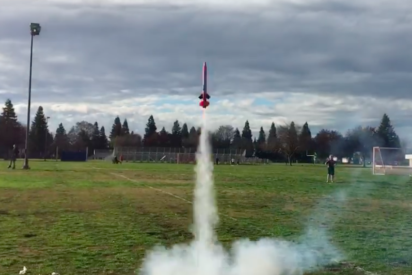 BLOG: Amateur rocketry reaches for the skies