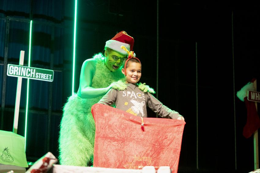 The+high+school+and+middle+school+drama+class+prepare+for+their+Christmas+production%2C+%E2%80%9CThe+Grinch%E2%80%9D%2C+Dec.+3+and+11.+Their+first+performance+will+be+in+the+Student+Ministry+Center+%28SMC%29+for+all+campus+elementary+students+from+2-2%3A45+p.m.+The+second+and+third+shows+are+at+West+Fresno+Elementary+School+for+students+that+attend+that+school.%0D%0A
