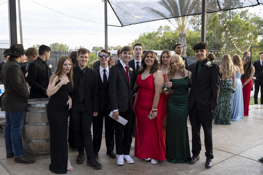 Spring Formal Presents  A Night Under the Stars