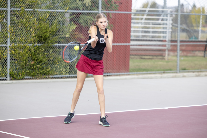 Delaney Meyers wins the championship game point, Nov. 12.