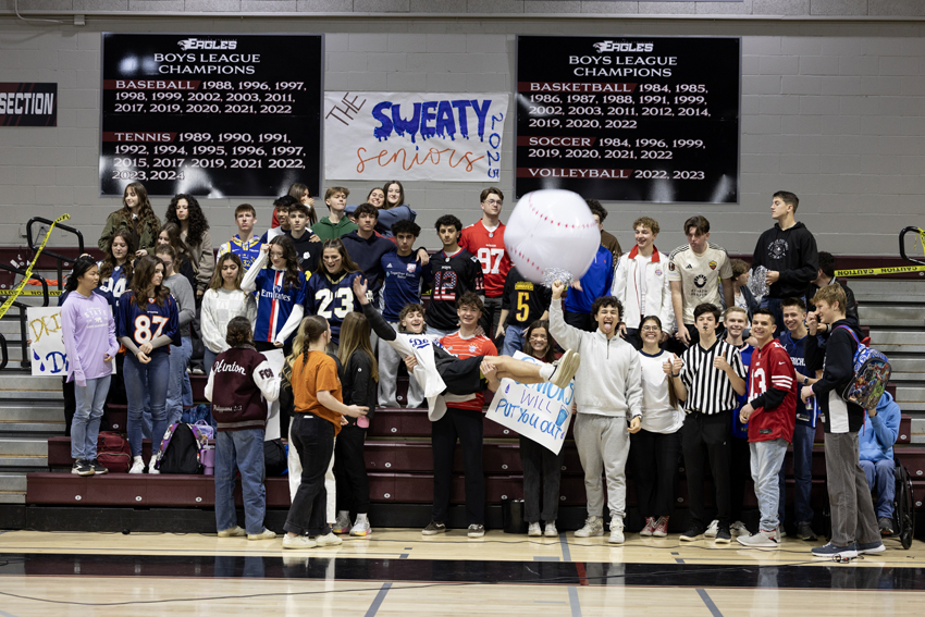 Senior class of 2025 participate in their last Winter Rally. 