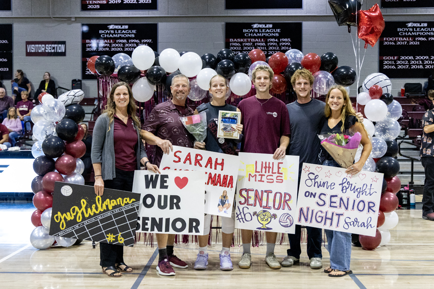 20251023-SeniorNightVB-SN-024