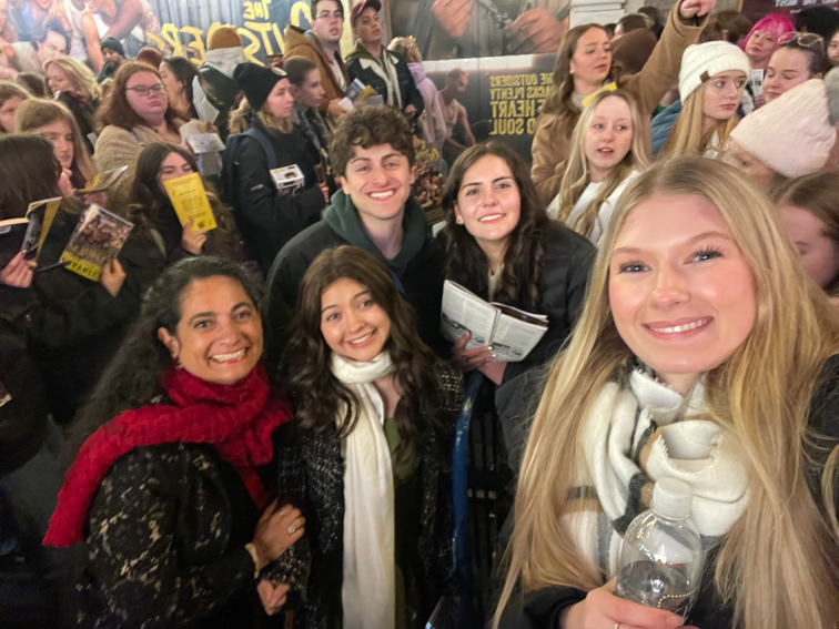 FC students met several cast members of “The Outsiders;” they posed in a photo with the lead actor Noah Pacht. 