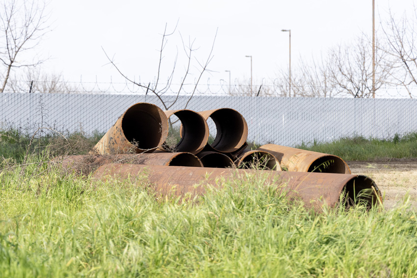 Steel pillars rusting without years of use.